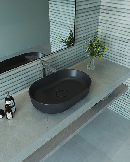 حوض فوق سطح افقي بيضاوي تايتن أسود ٦٠ سم من سانيبيور