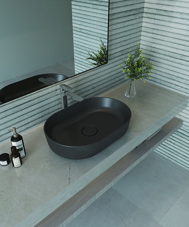 حوض فوق سطح افقي بيضاوي تايتن أسود ٦٠ سم من سانيبيور