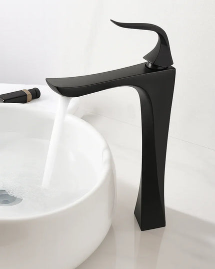 خلاط حوض عالي ديكور ملفوف اسود ارتفاع 31 سم استيراد